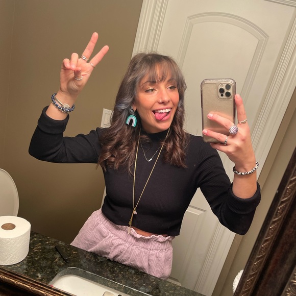 Meet your Posher, Rianna - Picture 2 of 6